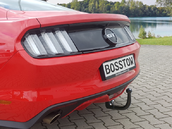 Anhängerkupplung Ford-Mustang VI Bullitt Coupe Fastback, nur für Heckträgerbetrieb, Montage nur bei uns im Haus - 2018- Ausf.: V-abnehmbar